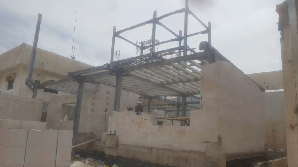 Beam & Block Steel Structure